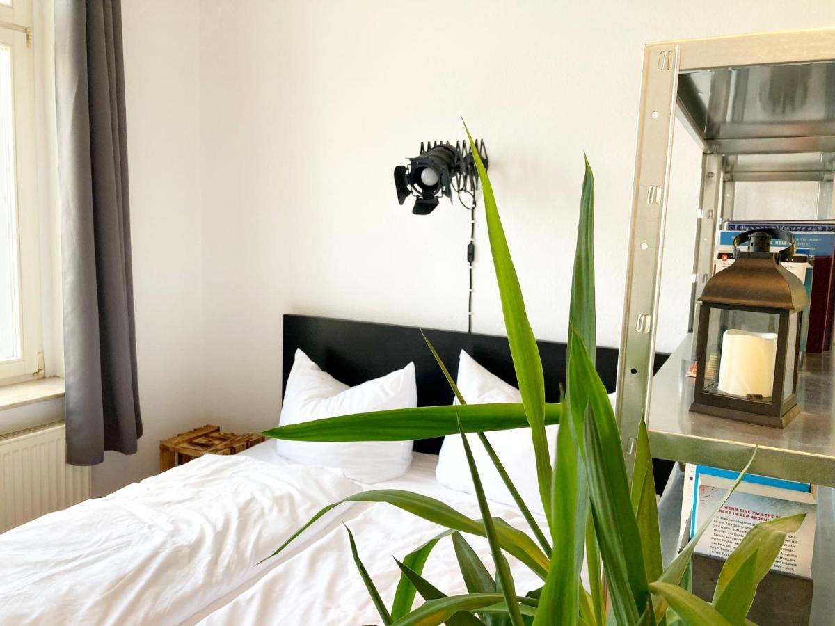 2 Zimmer Ferienwohnung In Zentraler Lage Inkl Wlan & Netflix Leipzig Luaran gambar