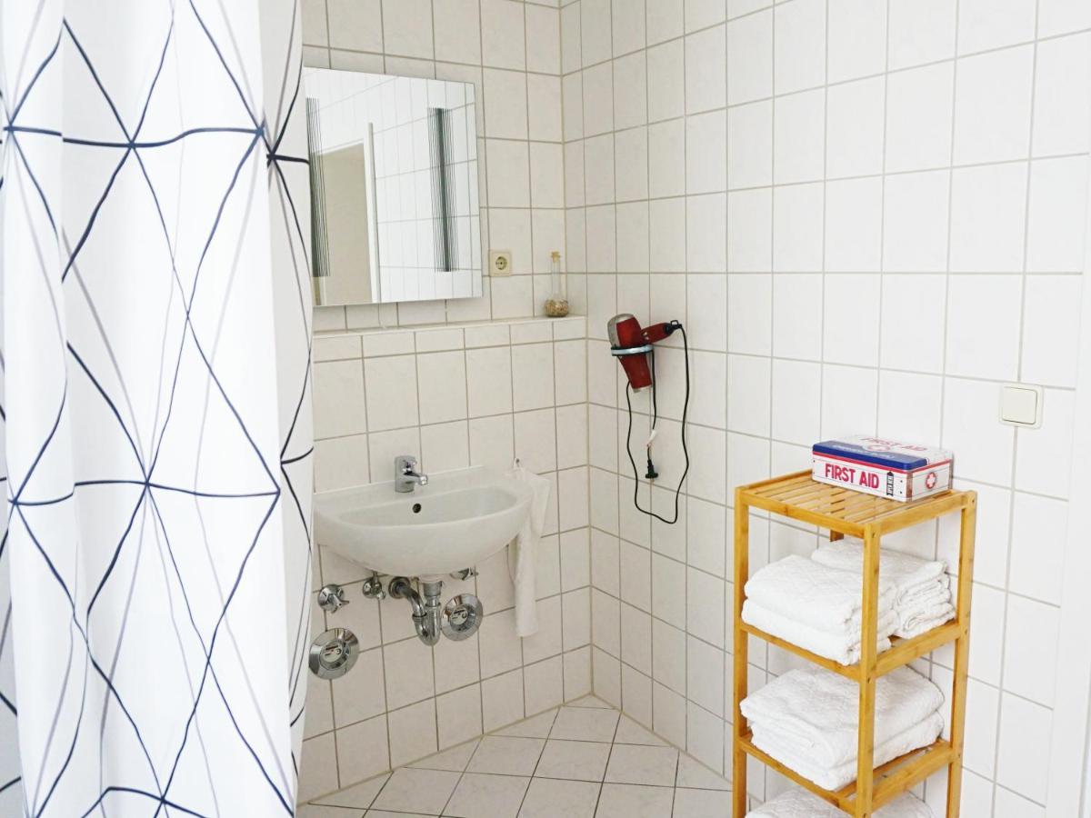 2 Zimmer Ferienwohnung In Zentraler Lage Inkl Wlan & Netflix Leipzig Luaran gambar