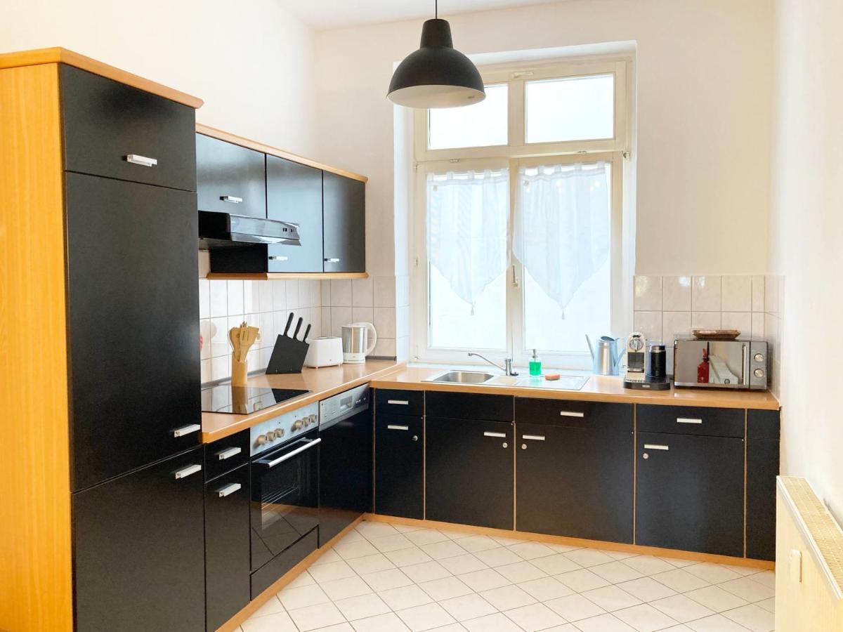 2 Zimmer Ferienwohnung In Zentraler Lage Inkl Wlan & Netflix Leipzig Luaran gambar